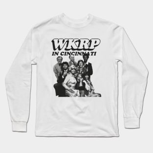 WKRP FAMILY DAY Long Sleeve T-Shirt